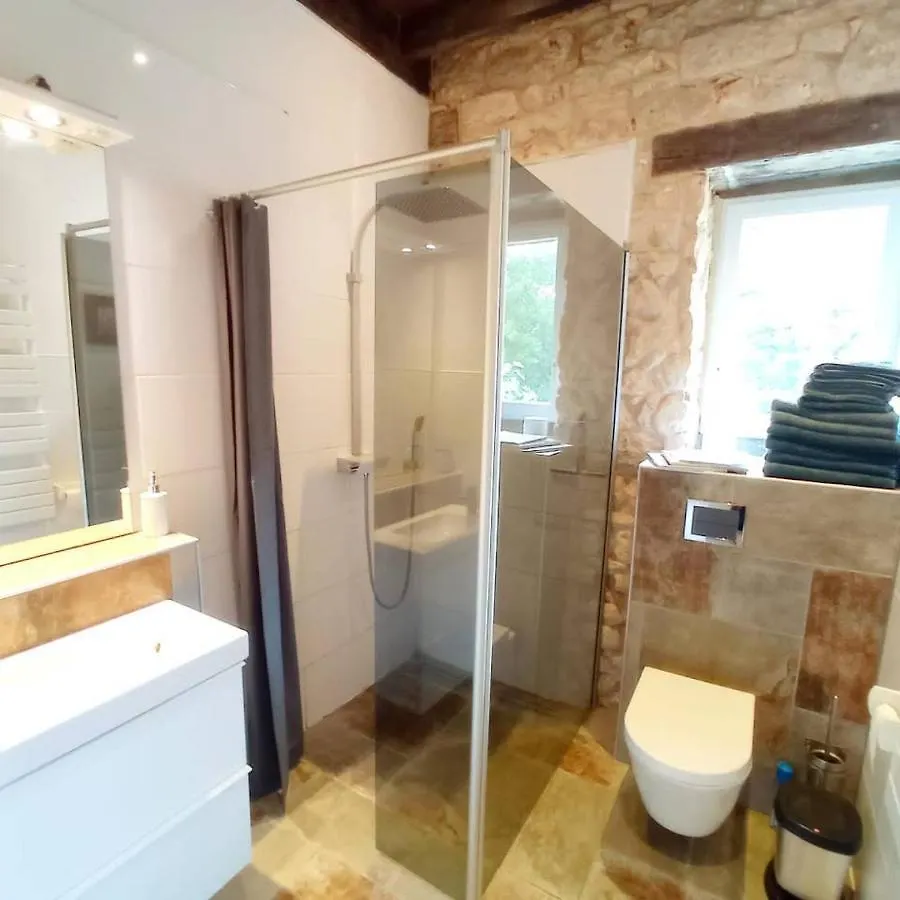 Holiday home Gites Nature 14 Pers - 7 Ch - Piscine - Dordogne Lot Montcabrier